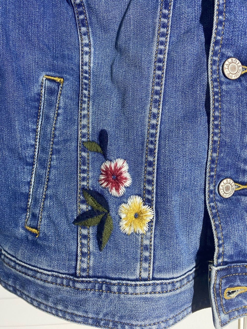 NWT! Talbots Embroidered Denim Jacket - Size XL - Picture 5 of 8